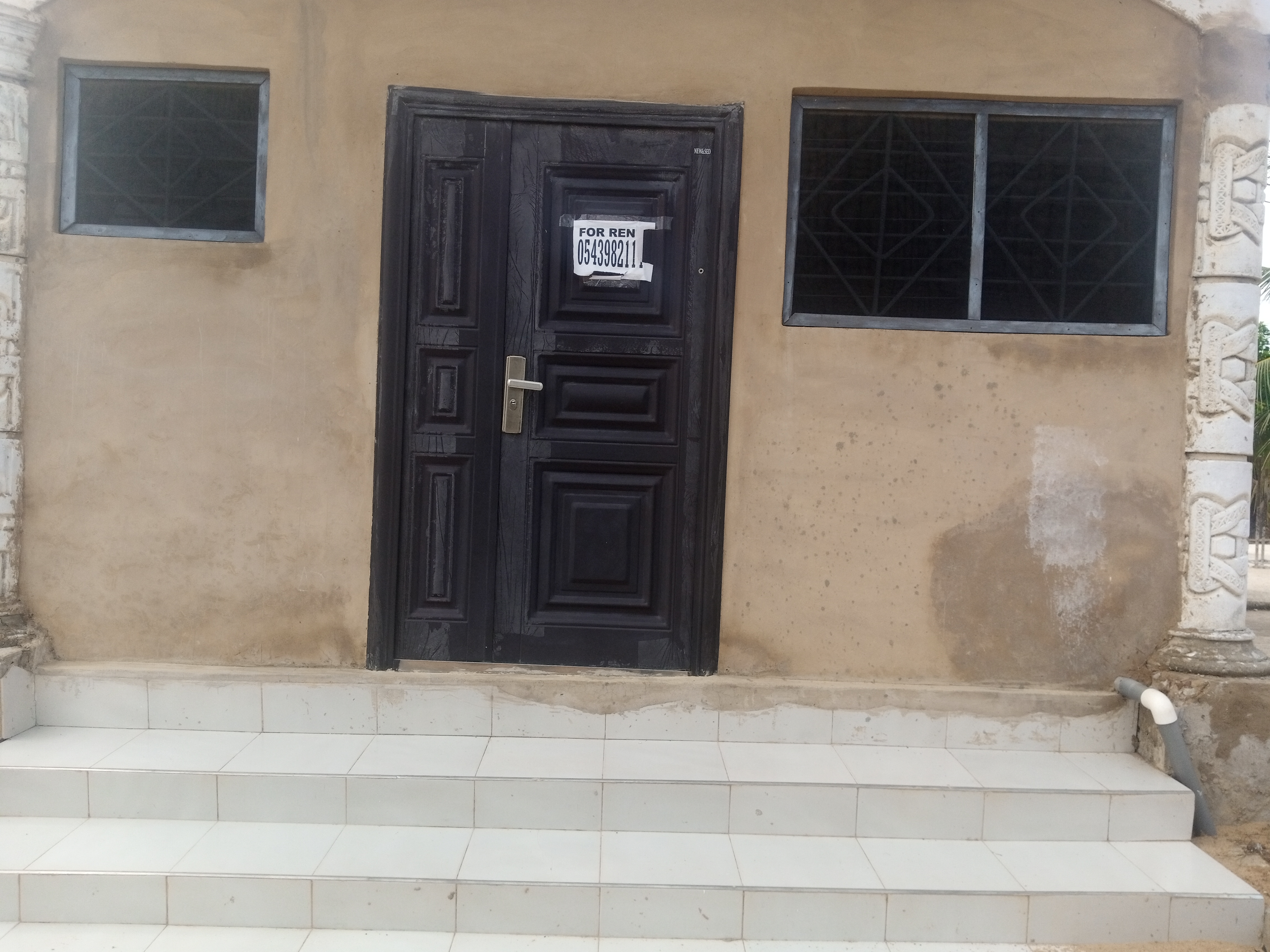 Single Room Self-contained - Image 4