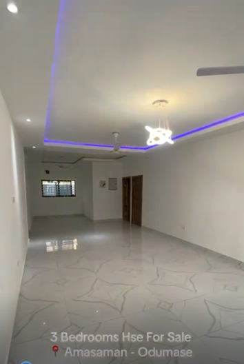 Three Bedroom Self-Contained - Image 3