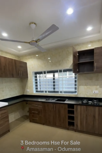 Three Bedroom Self-Contained - Image 4