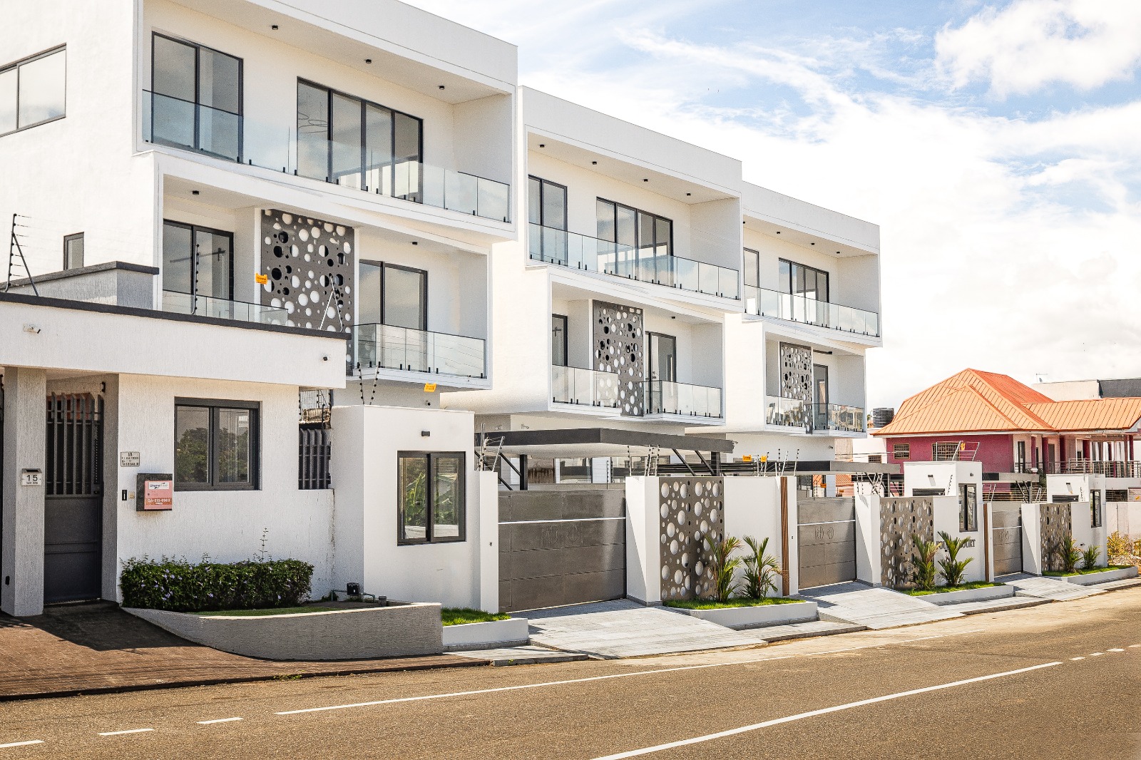 4 Bedroom House - Image 3