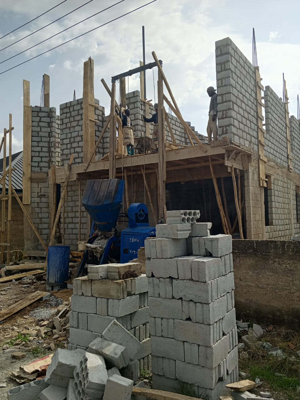 4 Bedroom Apartment - Image 10