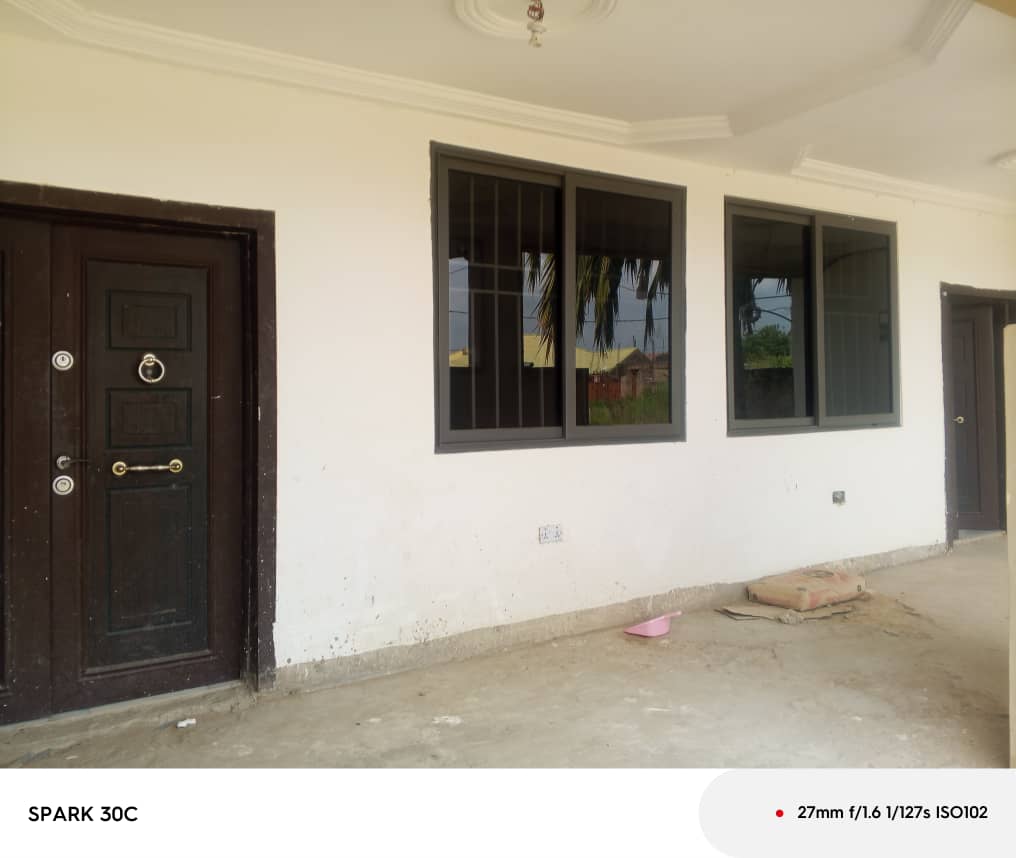 Two Bedroom house at Kotoku-Zoomlion - Image 9