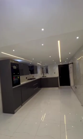 2 Bedroom House for rent at Ademan - Image 4