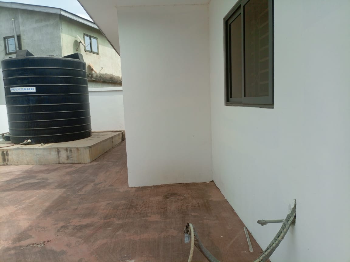2 Bedroom House for Sale in Ojobi – By the beach side - Image 5