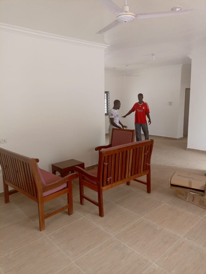 2 Bedroom House for Sale in Ojobi – By the beach side - Image 8